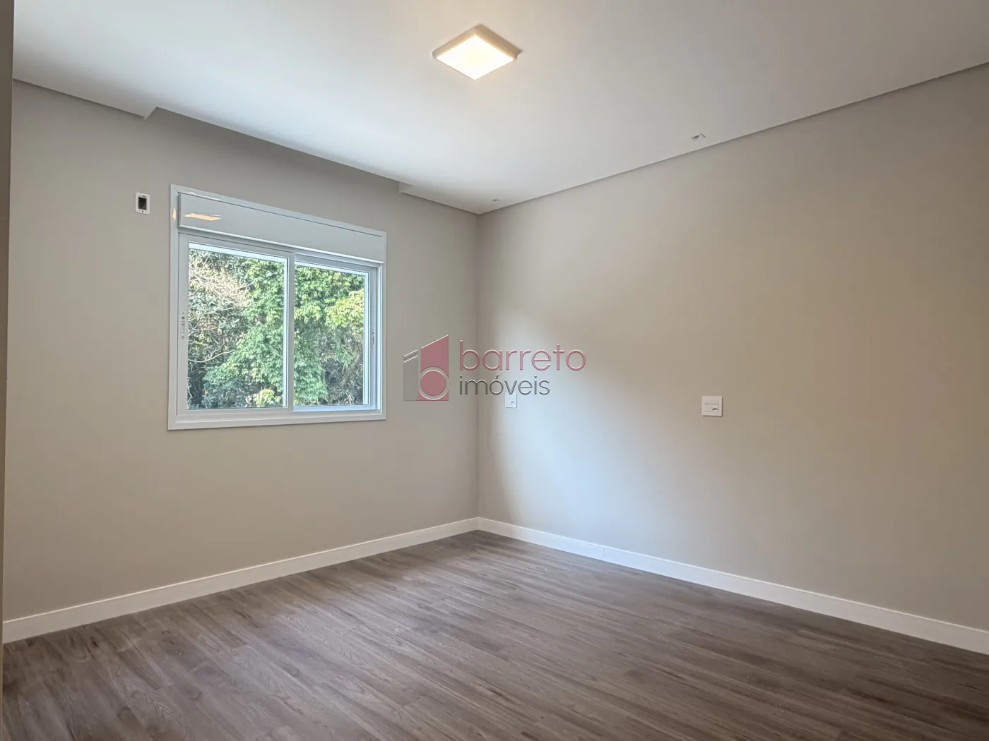 CASA À VENDA – 03 QUARTOS – CONDOMÍNIO VILLA VERDE – JUNDIAÍ/SP