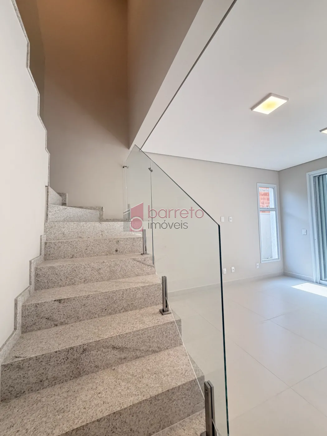 CASA À VENDA – 03 QUARTOS – CONDOMÍNIO VILLA VERDE – JUNDIAÍ/SP