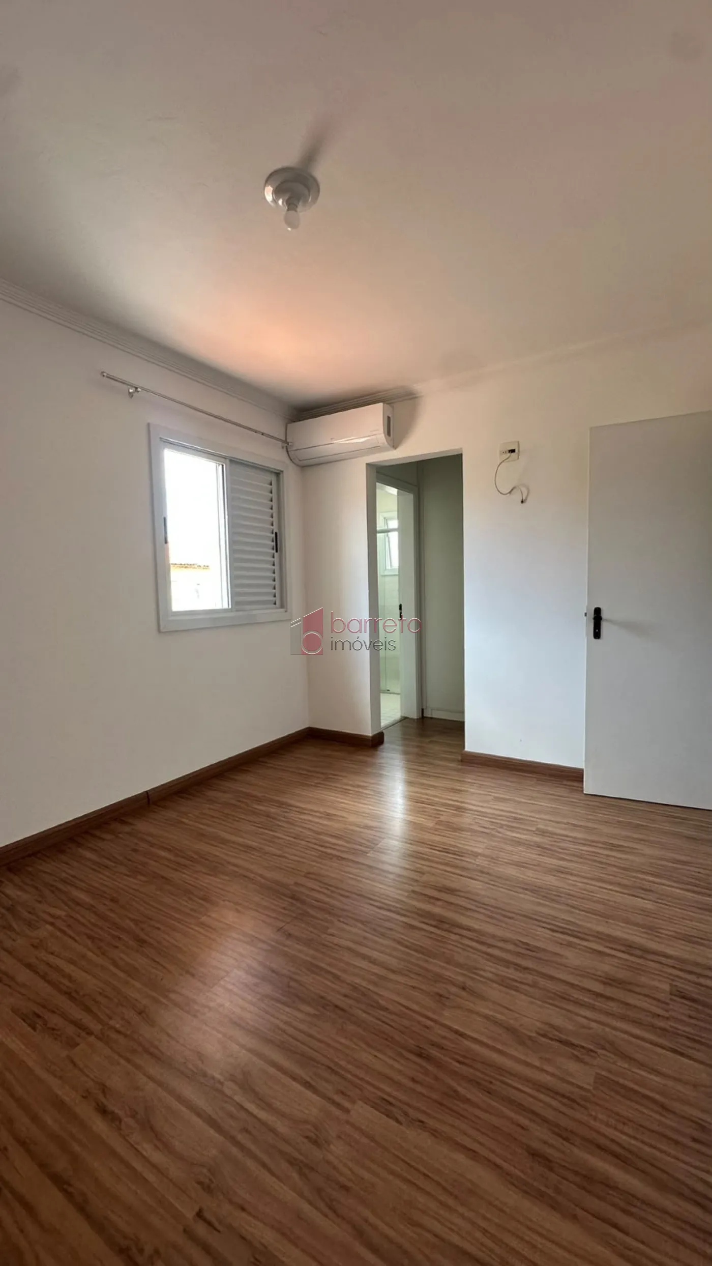 CASA PARA VENDA E LOCAÇÃO NO CONDOMÍNIO RESIDENCIAL DAS PALMEIRAS EM JUNDIAÍ/SP