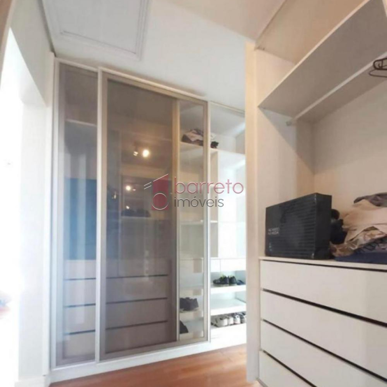 CASA MOBILIADA PARA VENDA E LOCAÇÃO NO CONDOMÍNIO TERRAS DE SÃO CARLOS – JUNDIAÍ/SP