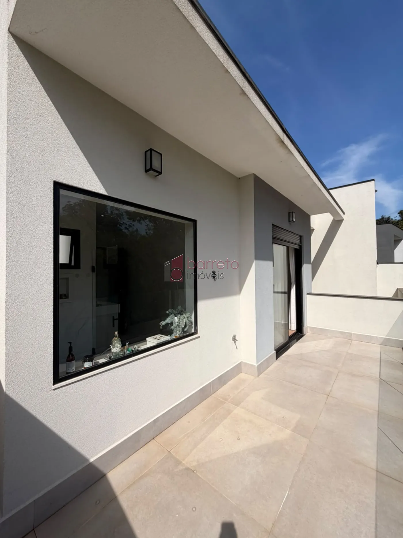 CASA SOBRADO COM 03 SUÍTES À VENDA PORTEIRA FECHADA NO CONDOMÍNIO RESERVA DA MATA – JUNDIAÍ/SP