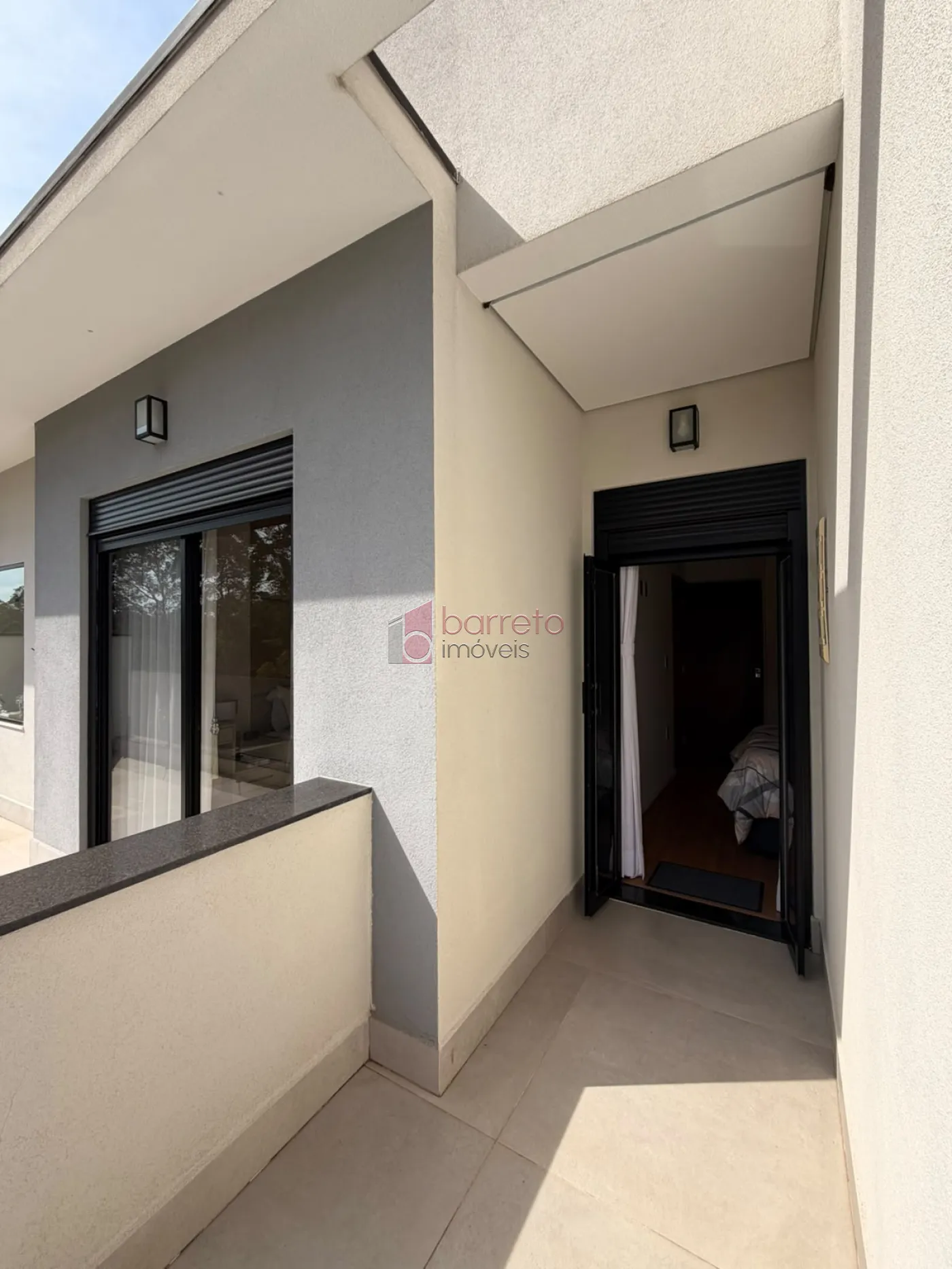 CASA SOBRADO COM 03 SUÍTES À VENDA PORTEIRA FECHADA NO CONDOMÍNIO RESERVA DA MATA – JUNDIAÍ/SP