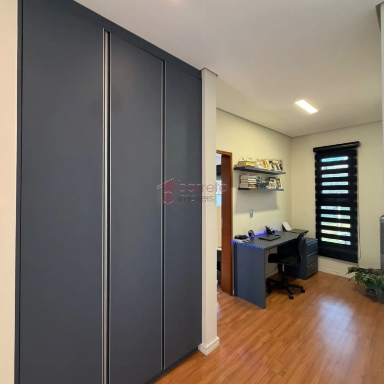 CASA SOBRADO COM 03 SUÍTES À VENDA PORTEIRA FECHADA NO CONDOMÍNIO RESERVA DA MATA – JUNDIAÍ/SP