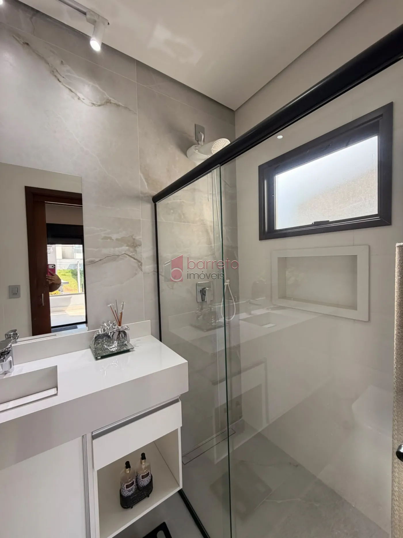 CASA SOBRADO COM 03 SUÍTES À VENDA PORTEIRA FECHADA NO CONDOMÍNIO RESERVA DA MATA – JUNDIAÍ/SP