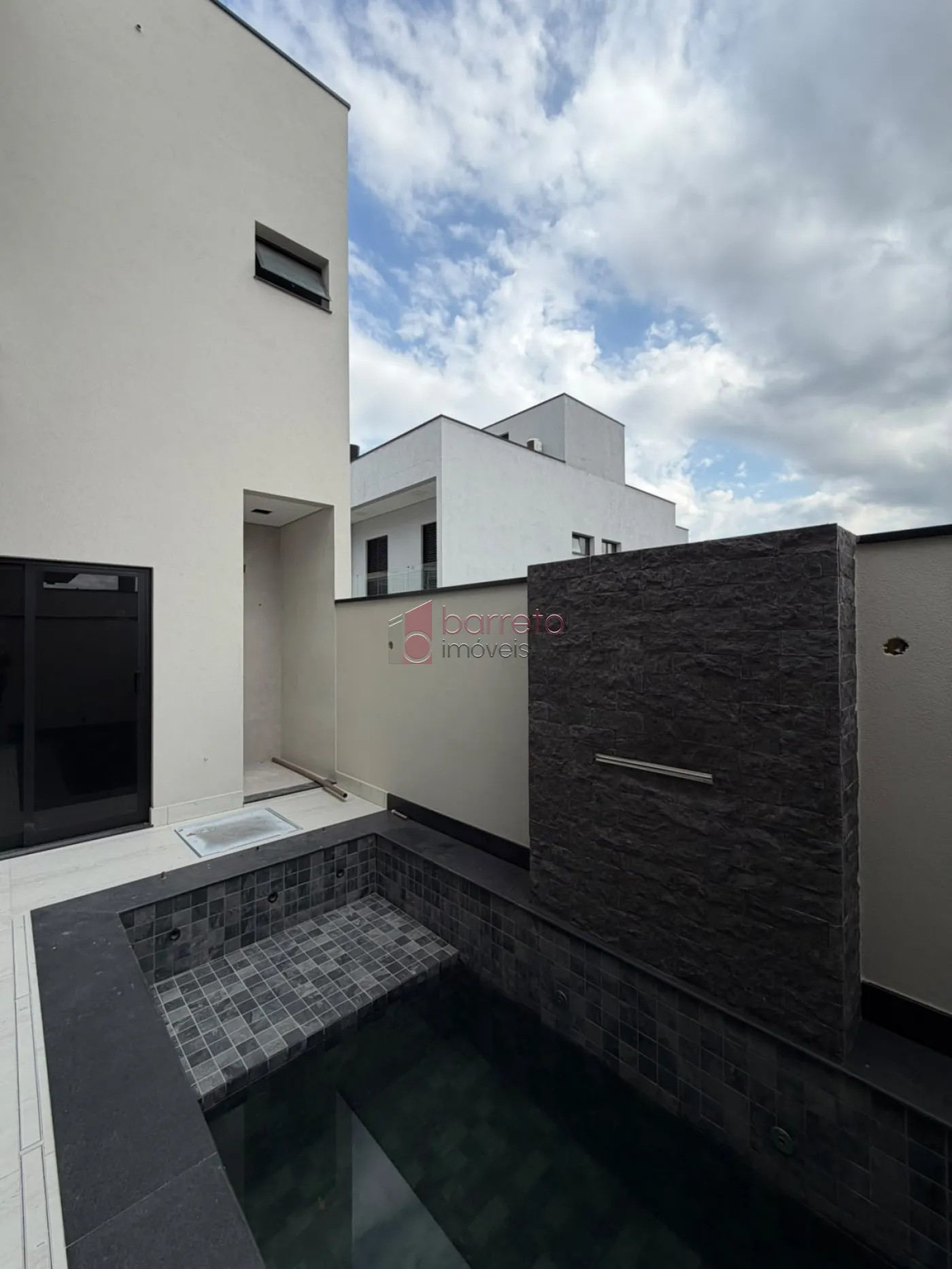 CASA SOBRADO COM 03 SUÍTES À VENDA NO CONDOMÍNIO RESERVA DA MATA – JUNDIAÍ/SP