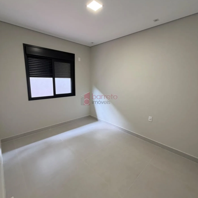 SOBRADO À VENDA – 03 QUARTOS – CONDOMÍNIO RESERVA ERMIDA II – JUNDIAÍ/SP