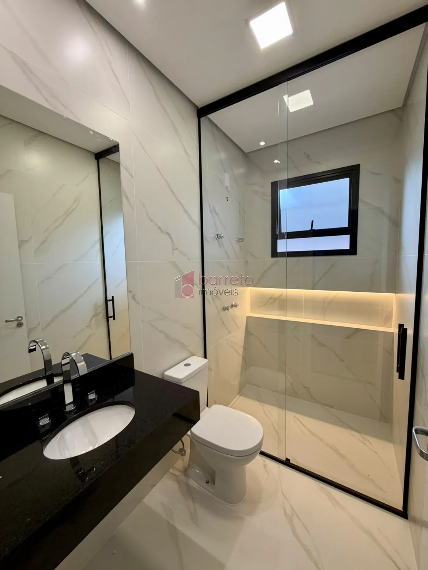 SOBRADO À VENDA – 03 QUARTOS – CONDOMÍNIO RESERVA ERMIDA II – JUNDIAÍ/SP