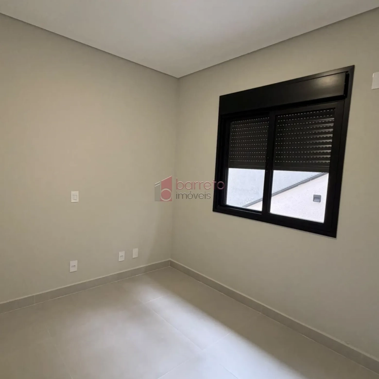 SOBRADO À VENDA – 03 QUARTOS – CONDOMÍNIO RESERVA ERMIDA II – JUNDIAÍ/SP