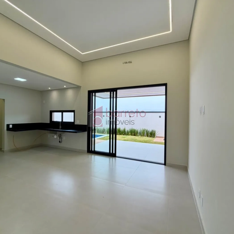 SOBRADO À VENDA – 03 QUARTOS – CONDOMÍNIO RESERVA ERMIDA II – JUNDIAÍ/SP