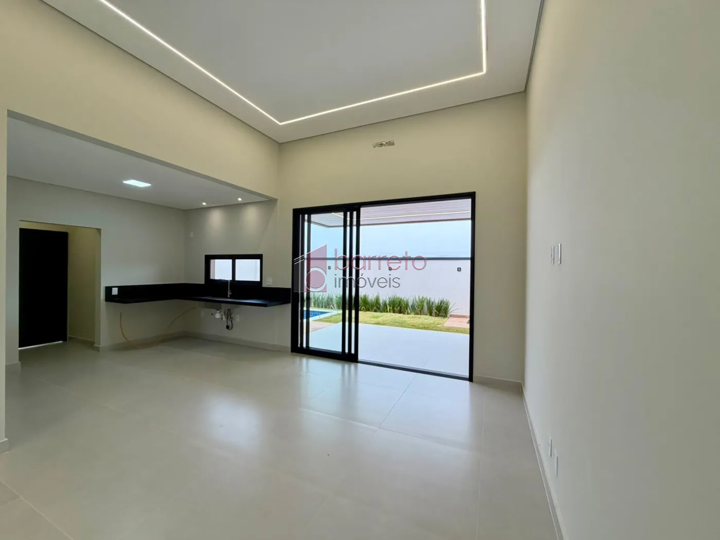 SOBRADO À VENDA – 03 QUARTOS – CONDOMÍNIO RESERVA ERMIDA II – JUNDIAÍ/SP