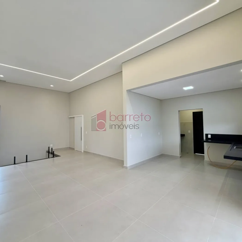 SOBRADO À VENDA – 03 QUARTOS – CONDOMÍNIO RESERVA ERMIDA II – JUNDIAÍ/SP