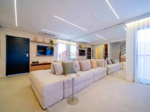 CASA À VENDA NO CONDOMÍNIO LA VILLA MADRID – BAIRRO MEDEIROS – JUNDIAÍ/SP