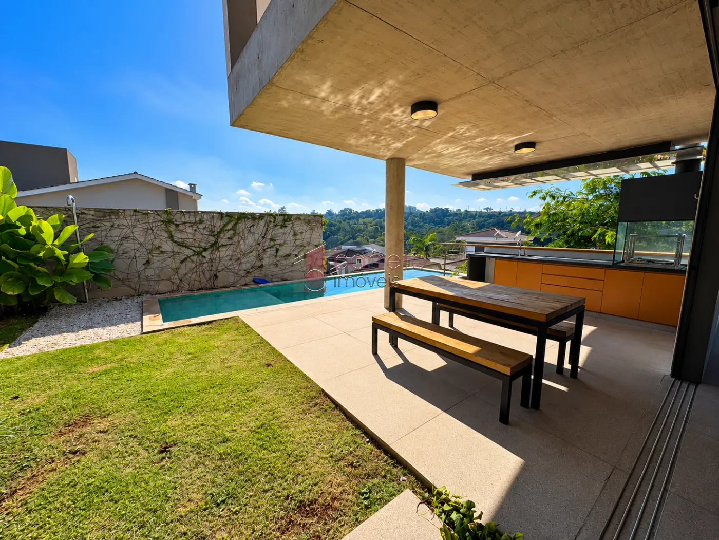 CASA À VENDA NO CONDOMÍNIO PORTAL DO PARAÍSO II – JUNDIAÍ/SP