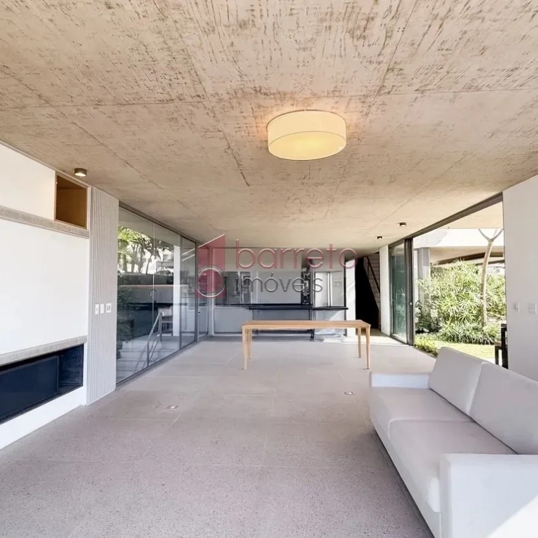 CASA À VENDA NO CONDOMÍNIO PORTAL DO PARAÍSO II – JUNDIAÍ/SP