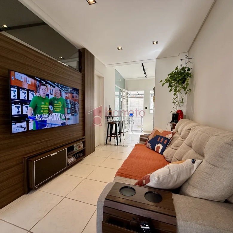CASA À VENDA NO CONDOMÍNIO CAMINHOS DA SERRA IV EM JUNDIAÍ/SP