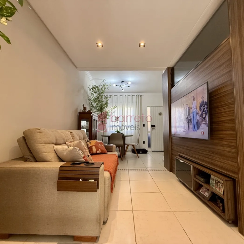 CASA À VENDA NO CONDOMÍNIO CAMINHOS DA SERRA IV EM JUNDIAÍ/SP