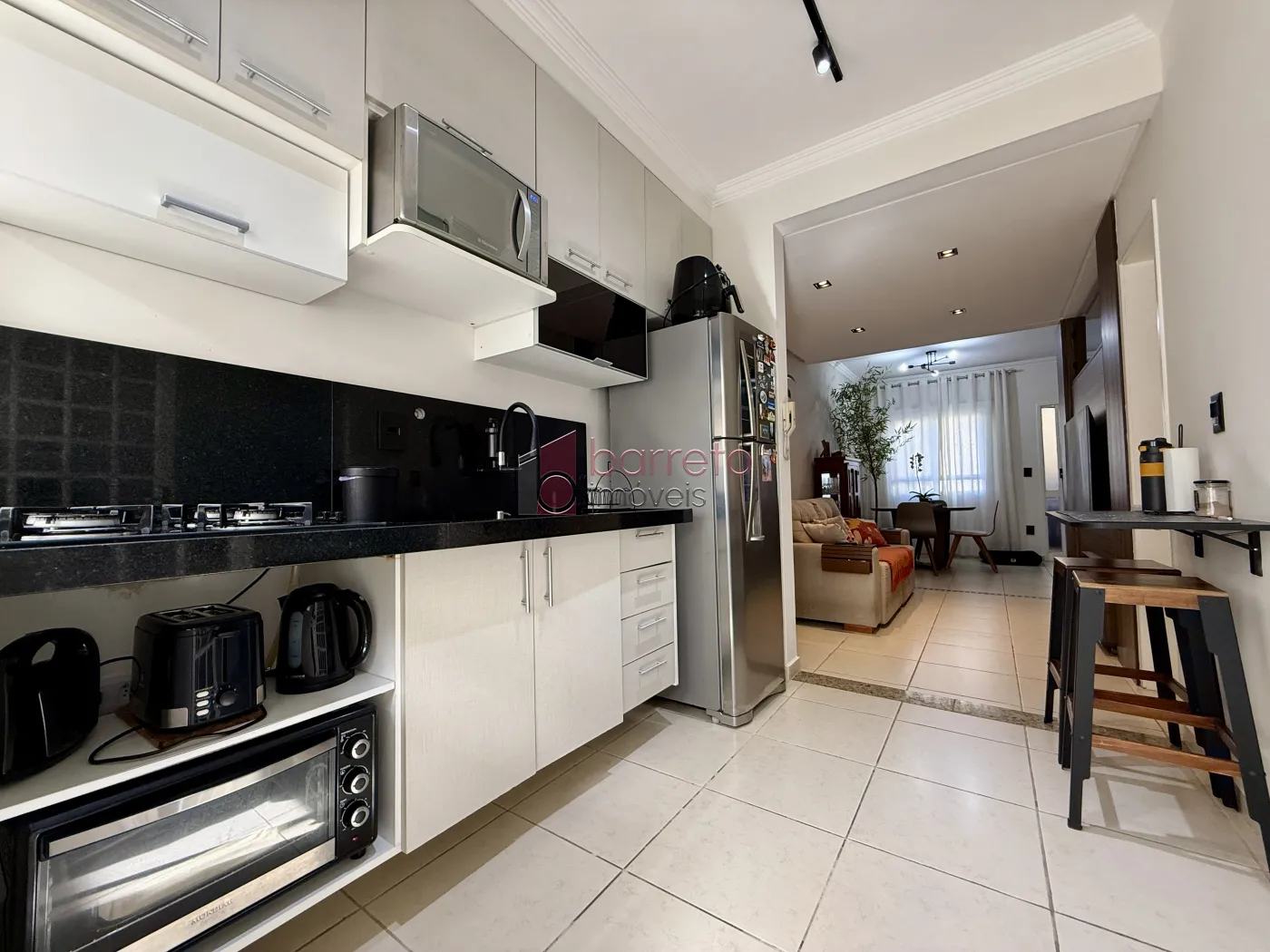 CASA À VENDA NO CONDOMÍNIO CAMINHOS DA SERRA IV EM JUNDIAÍ/SP