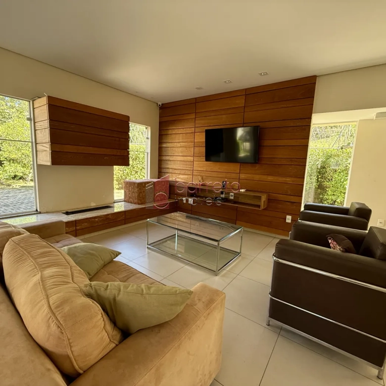 CASA À VENDA NO CONDOMÍNIO CAMINHOS DA SERRA IV EM JUNDIAÍ/SP