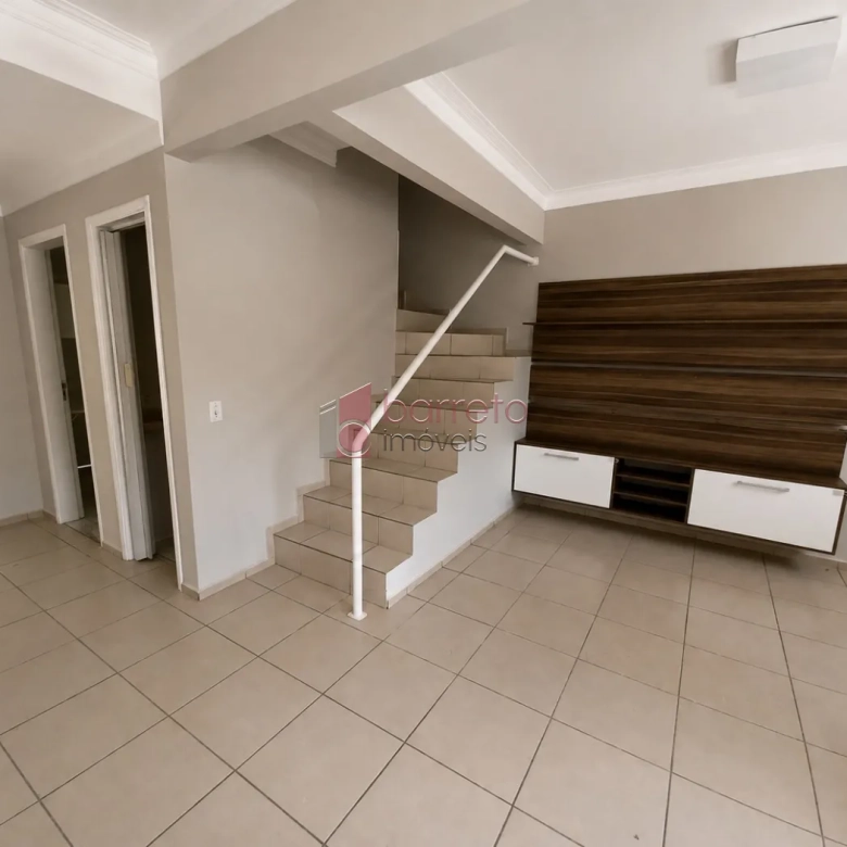CASA À VENDA NO CONDOMÍNIO VILLAGE JARDIM DE VERSAILLES – VILA RAMI – JUNDIAÍ/SP