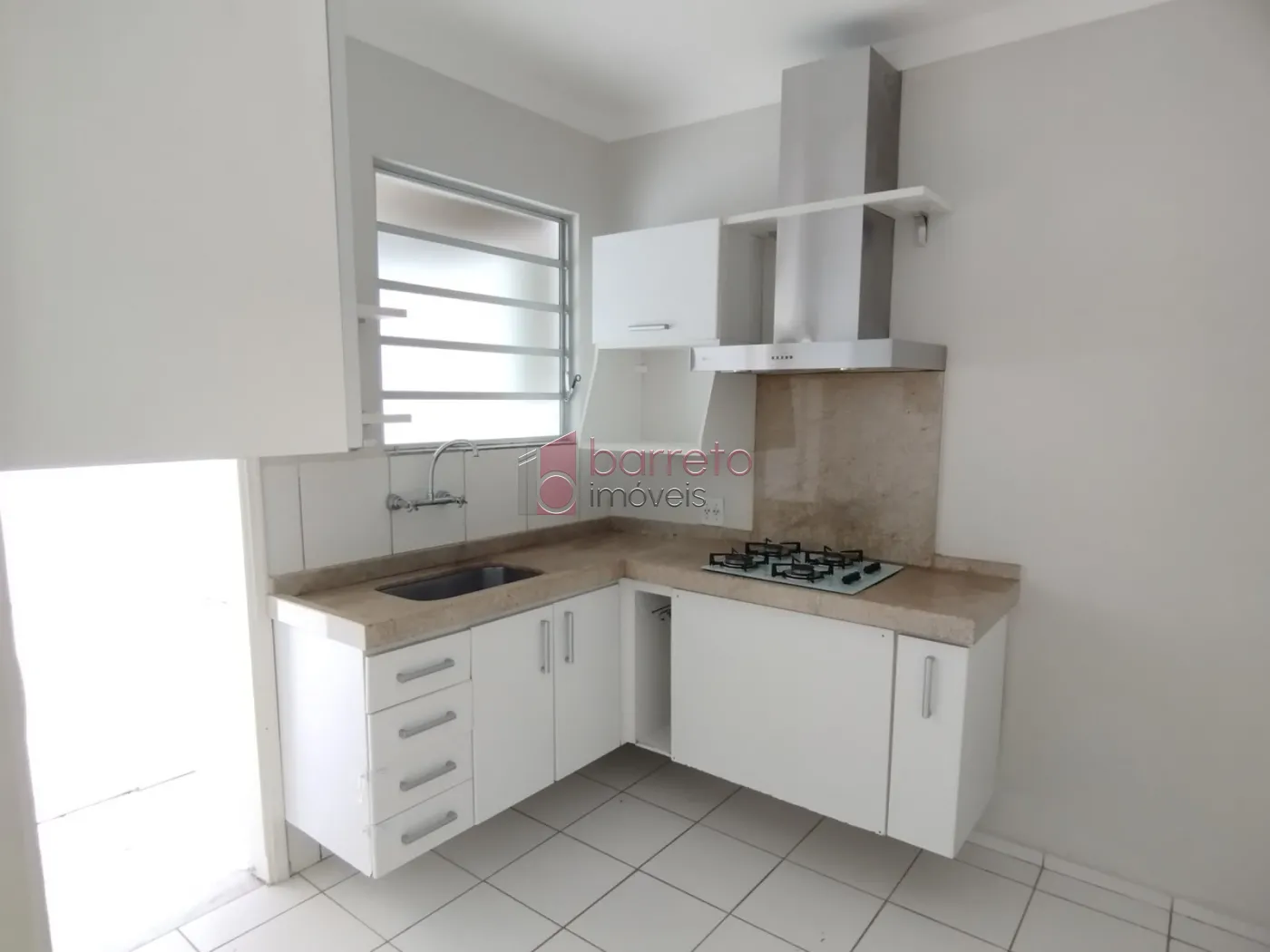 CASA À VENDA NO CONDOMÍNIO VILLAGE JARDIM DE VERSAILLES – VILA RAMI – JUNDIAÍ/SP