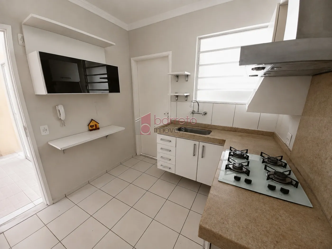 CASA À VENDA NO CONDOMÍNIO VILLAGE JARDIM DE VERSAILLES – VILA RAMI – JUNDIAÍ/SP
