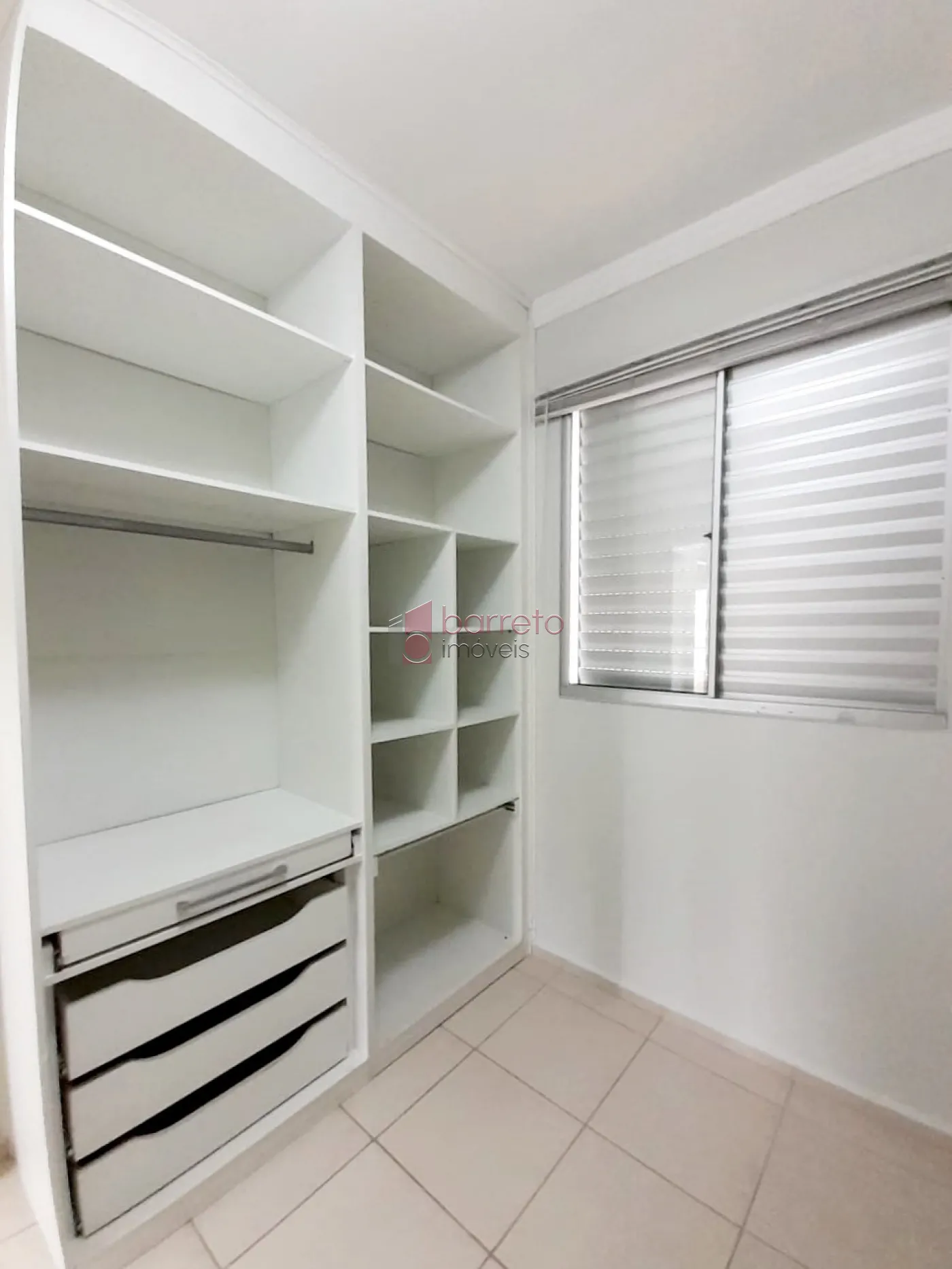 CASA À VENDA NO CONDOMÍNIO VILLAGE JARDIM DE VERSAILLES – VILA RAMI – JUNDIAÍ/SP