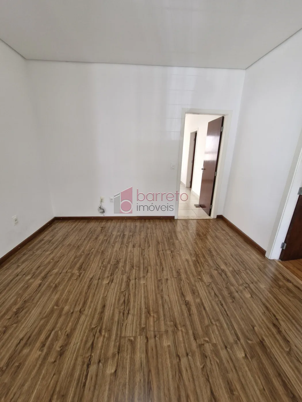 CASA TÉRREA PARA LOCAÇÃO NO BAIRRO ANHANGABAU – JUNDIAÍ/SP