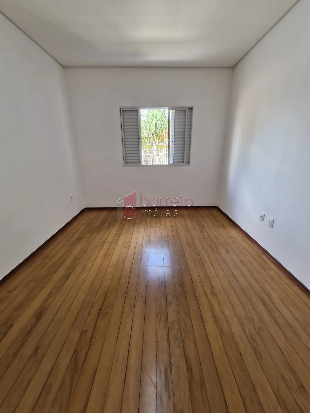 CASA TÉRREA PARA LOCAÇÃO NO BAIRRO ANHANGABAU – JUNDIAÍ/SP