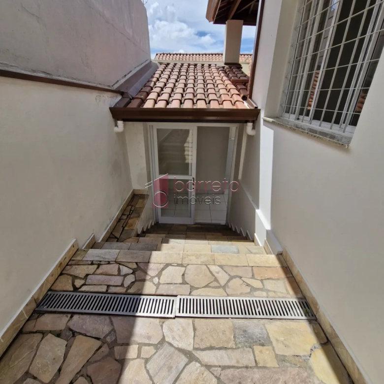 CASA TÉRREA PARA LOCAÇÃO NO BAIRRO ANHANGABAU – JUNDIAÍ/SP