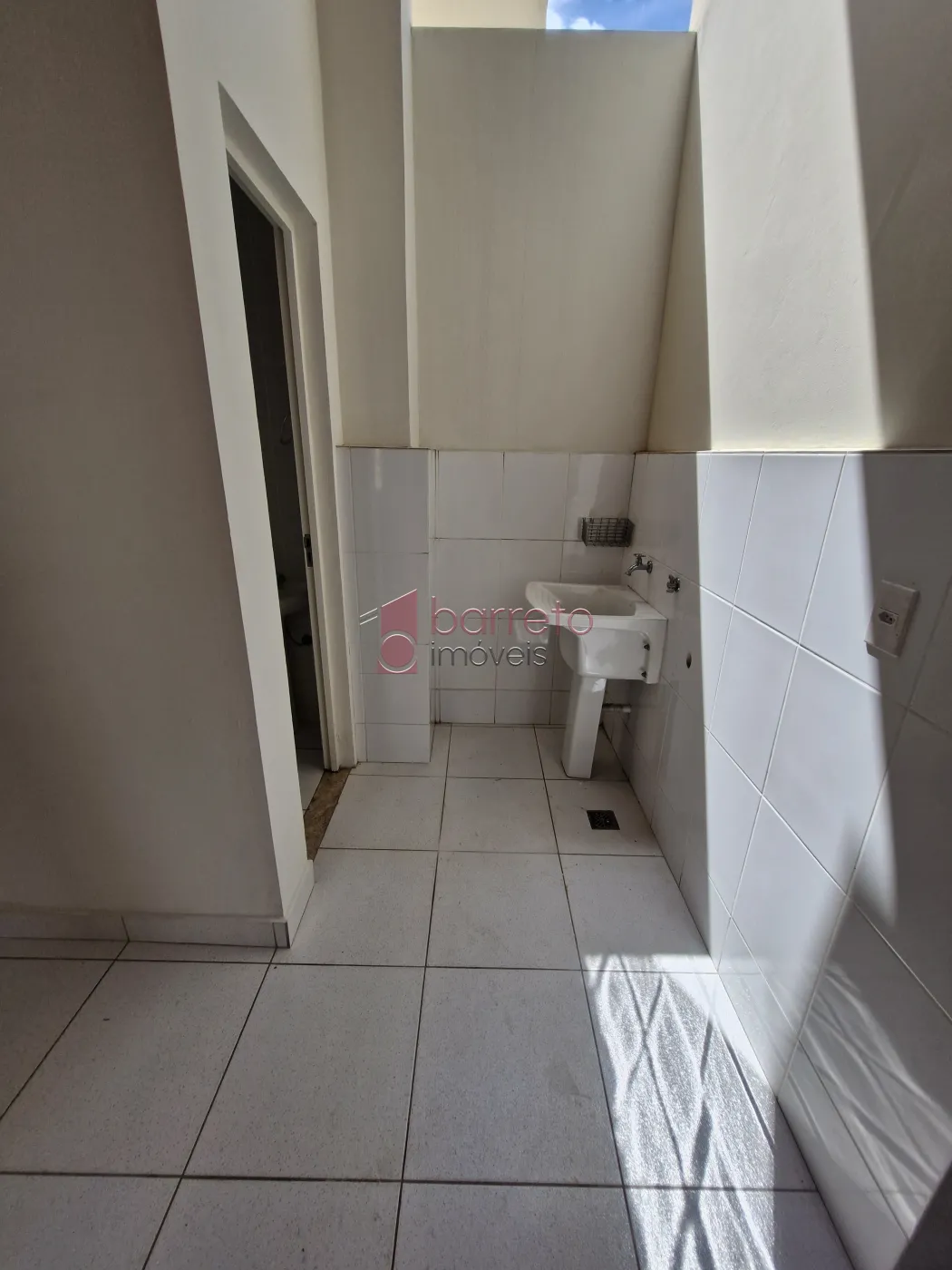 CASA TÉRREA PARA LOCAÇÃO NO BAIRRO ANHANGABAU – JUNDIAÍ/SP