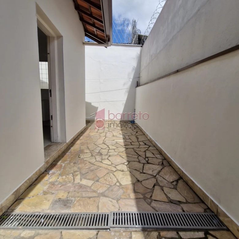 CASA TÉRREA PARA LOCAÇÃO NO BAIRRO ANHANGABAU – JUNDIAÍ/SP