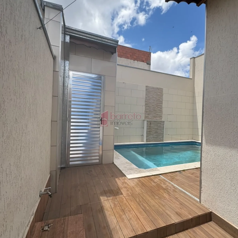 CASA TÉRREA À VENDA NO BAIRRO VILA HORTOLÂNDIA  EM JUNDIAÍ/SP