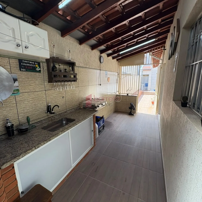 CASA TÉRREA À VENDA NO BAIRRO VILA HORTOLÂNDIA  EM JUNDIAÍ/SP