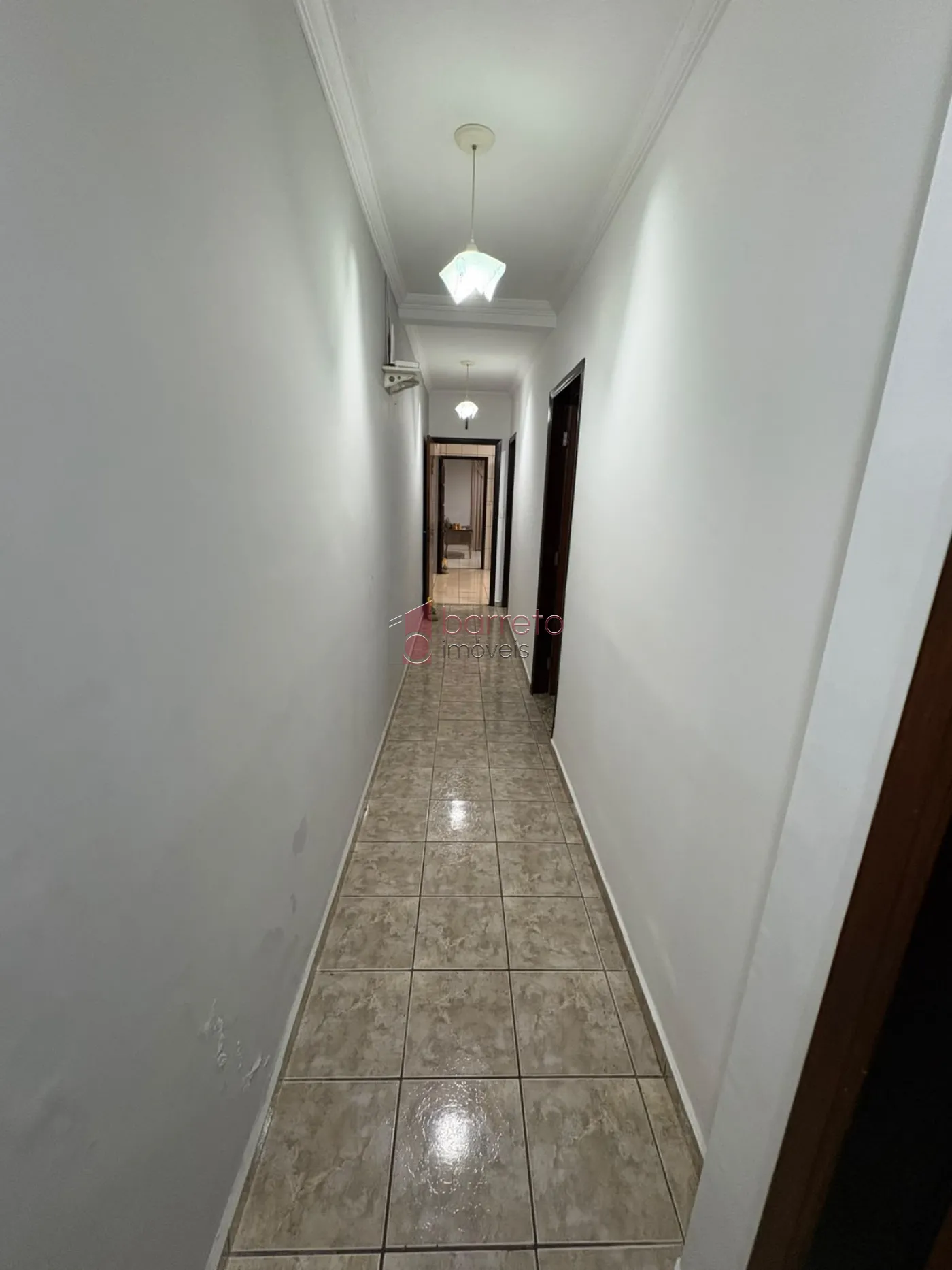 CASA TÉRREA À VENDA NO BAIRRO VILA HORTOLÂNDIA  EM JUNDIAÍ/SP
