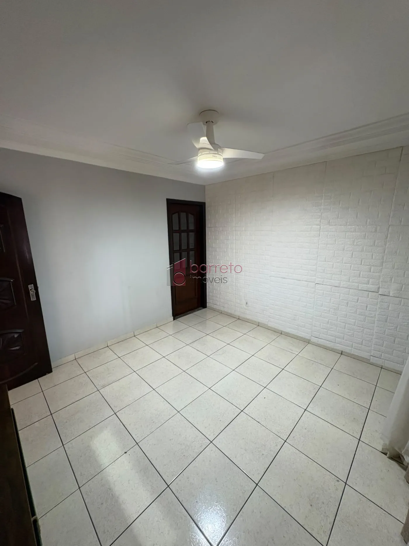 CASA TÉRREA À VENDA NO BAIRRO VILA HORTOLÂNDIA  EM JUNDIAÍ/SP
