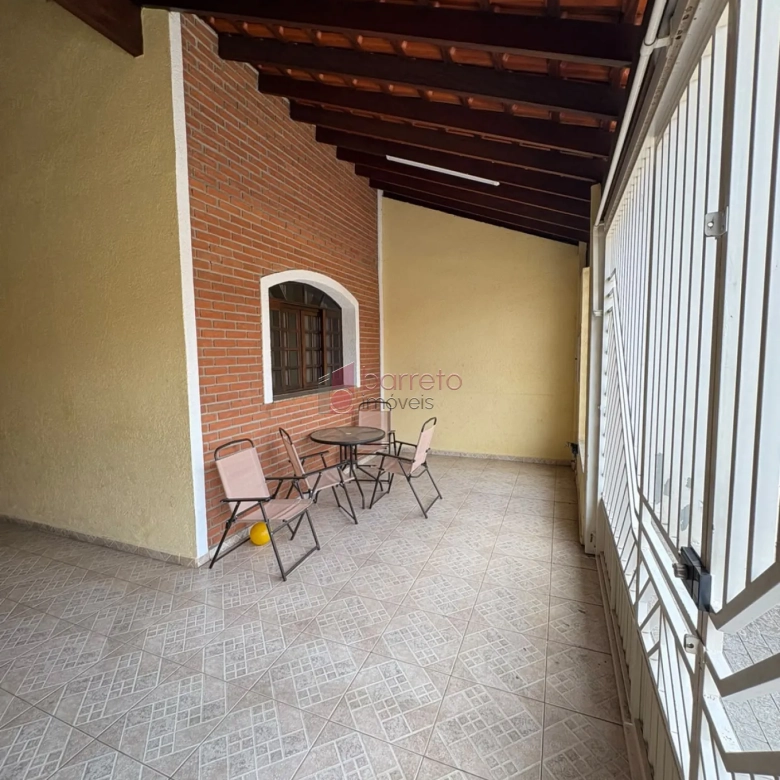 CASA TÉRREA À VENDA NO BAIRRO VILA HORTOLÂNDIA  EM JUNDIAÍ/SP