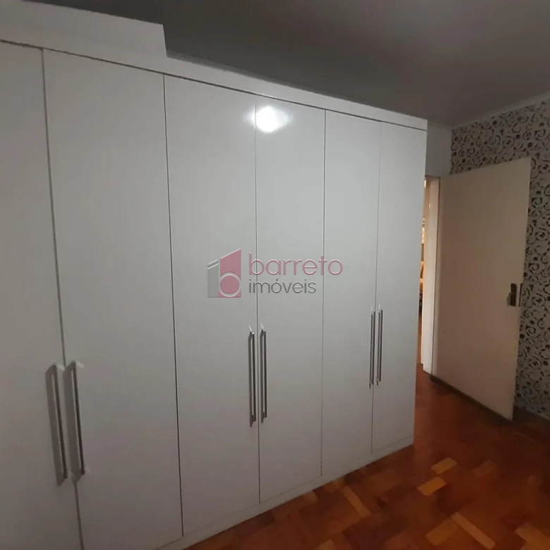 CASA COM EDÍCULA À VENDA NO JARDIM SANTANA – JUNDIAÍ/SP