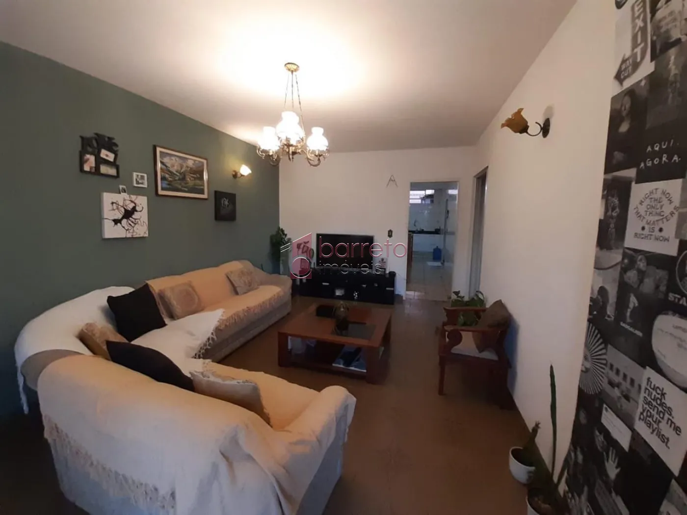 CASA COM EDÍCULA À VENDA NO JARDIM SANTANA – JUNDIAÍ/SP