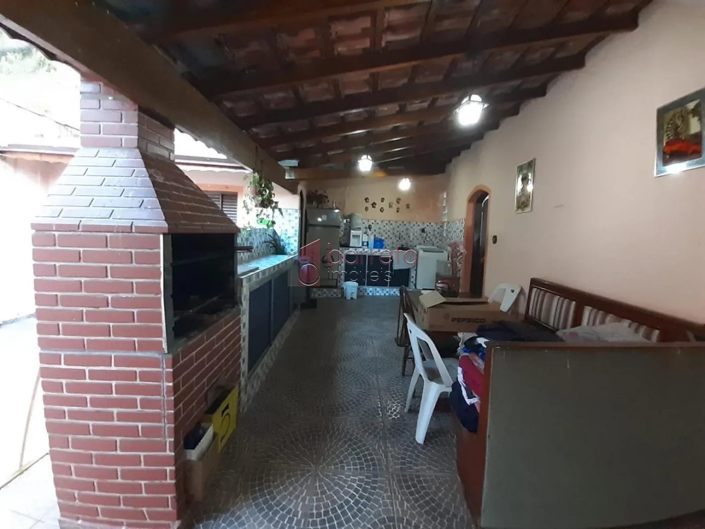 CASA COM EDÍCULA À VENDA NO JARDIM SANTANA – JUNDIAÍ/SP