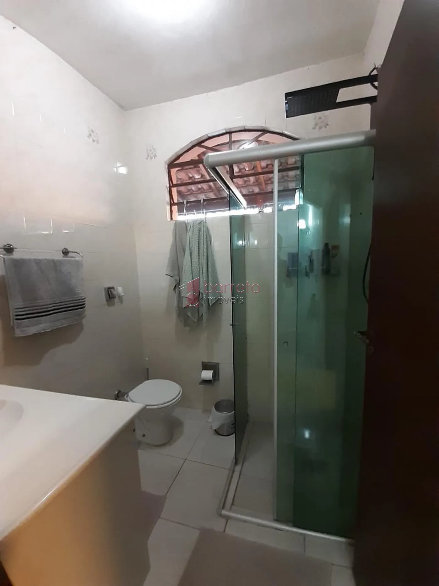 CASA COM EDÍCULA À VENDA NO JARDIM SANTANA – JUNDIAÍ/SP