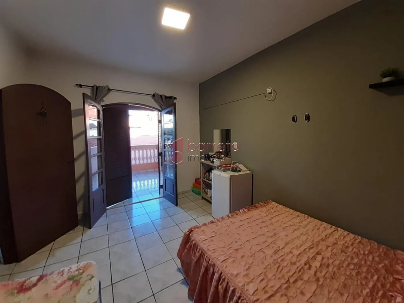 CASA COM EDÍCULA À VENDA NO JARDIM SANTANA – JUNDIAÍ/SP