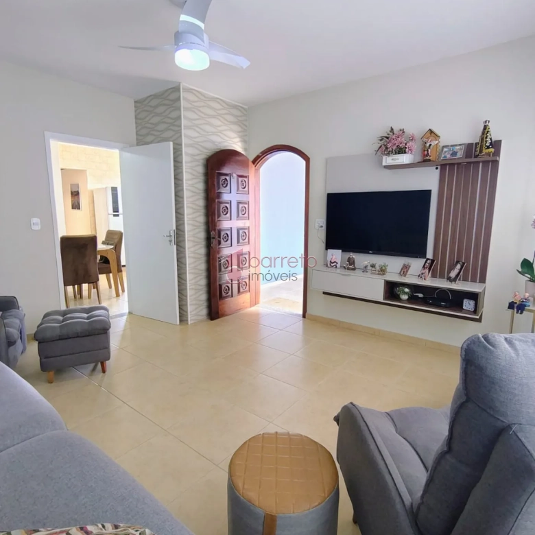 CASA Á VENDA NO JARDIM PACAEMBU – JUNDIAÍ/SP