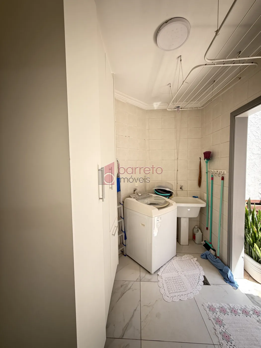 CASA SOBRADO À VENDA NO JARDIM PAULISTA EM JUNDIAÍ/SP