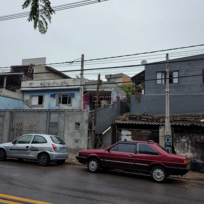 CASA COM 02 QUARTOS À VENDA NO BAIRRO TARUMÃ – JUNDIAÍ/SP