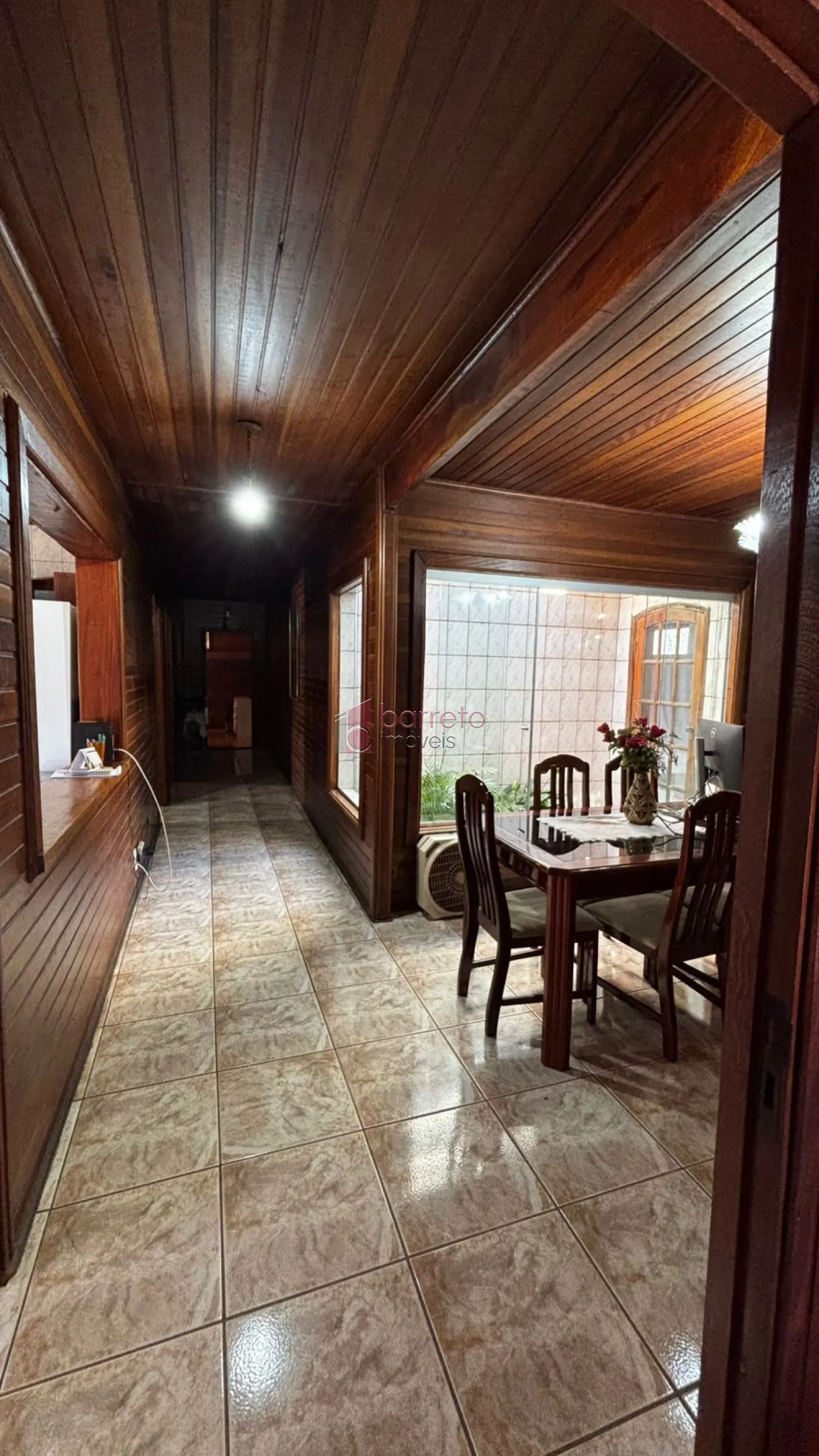 CASA À VENDA NO PARQUE SÃO LUIZ EM JUNDIAÍ/SP