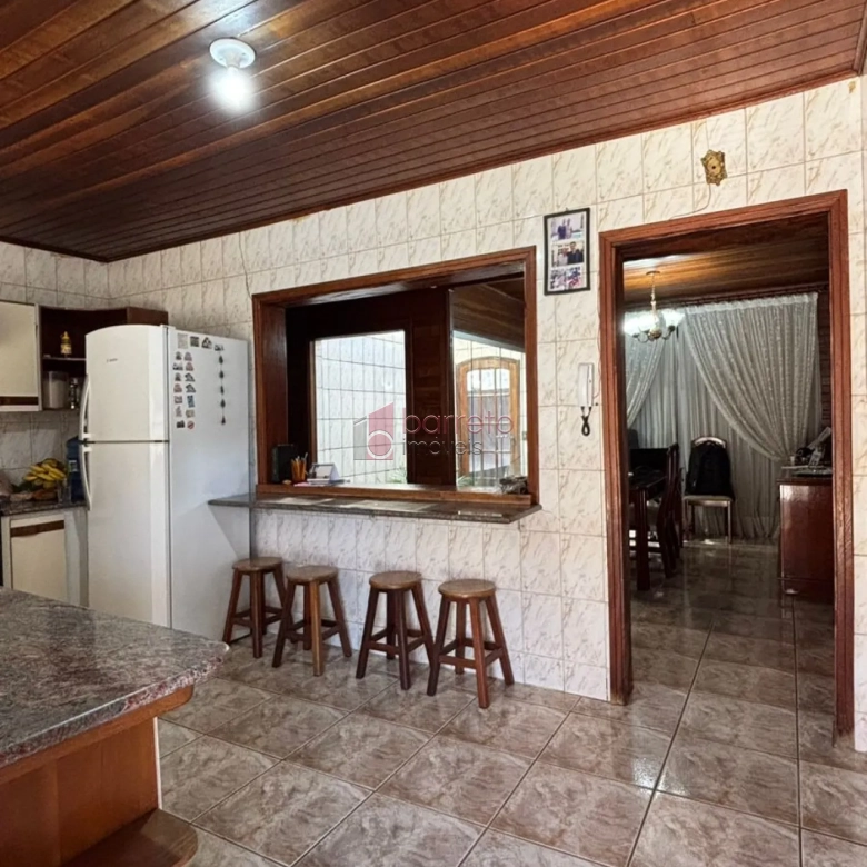 CASA À VENDA NO PARQUE SÃO LUIZ EM JUNDIAÍ/SP