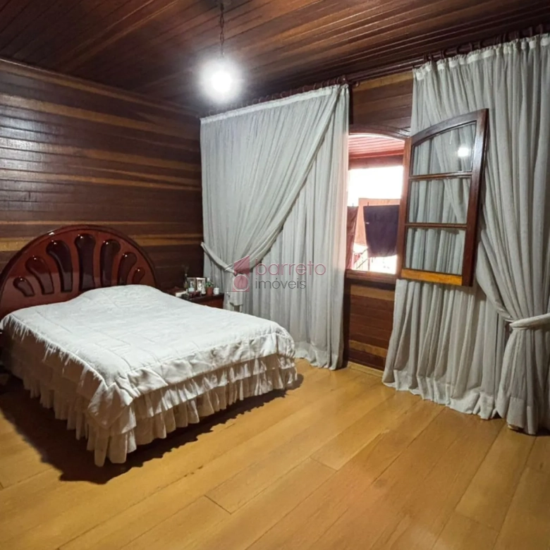CASA À VENDA NO PARQUE SÃO LUIZ EM JUNDIAÍ/SP