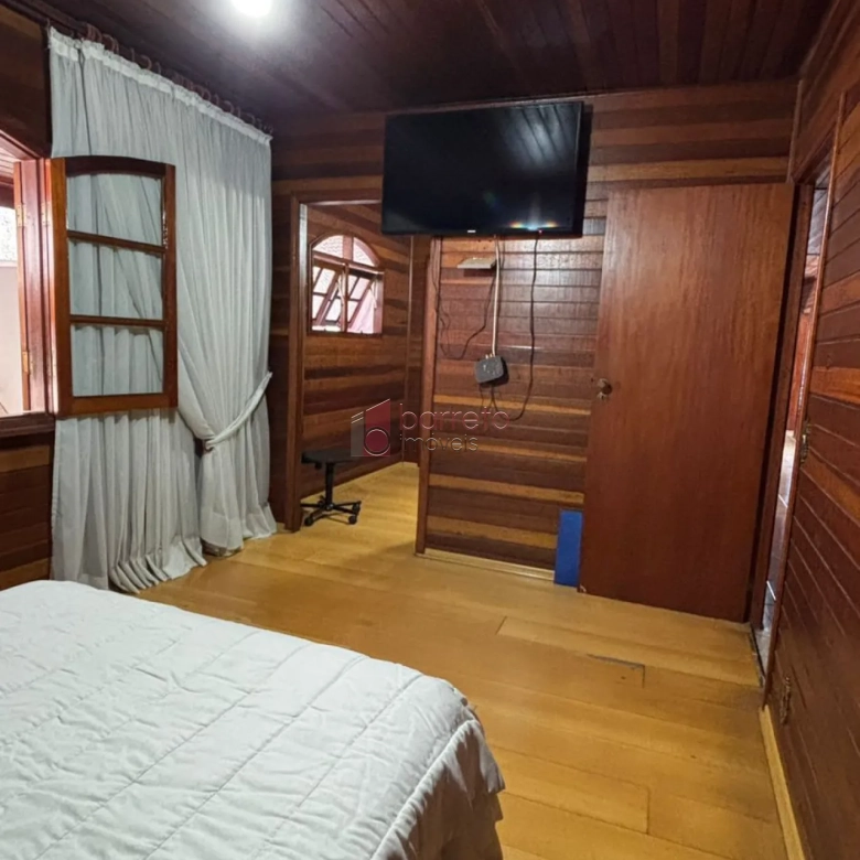 CASA À VENDA NO PARQUE SÃO LUIZ EM JUNDIAÍ/SP