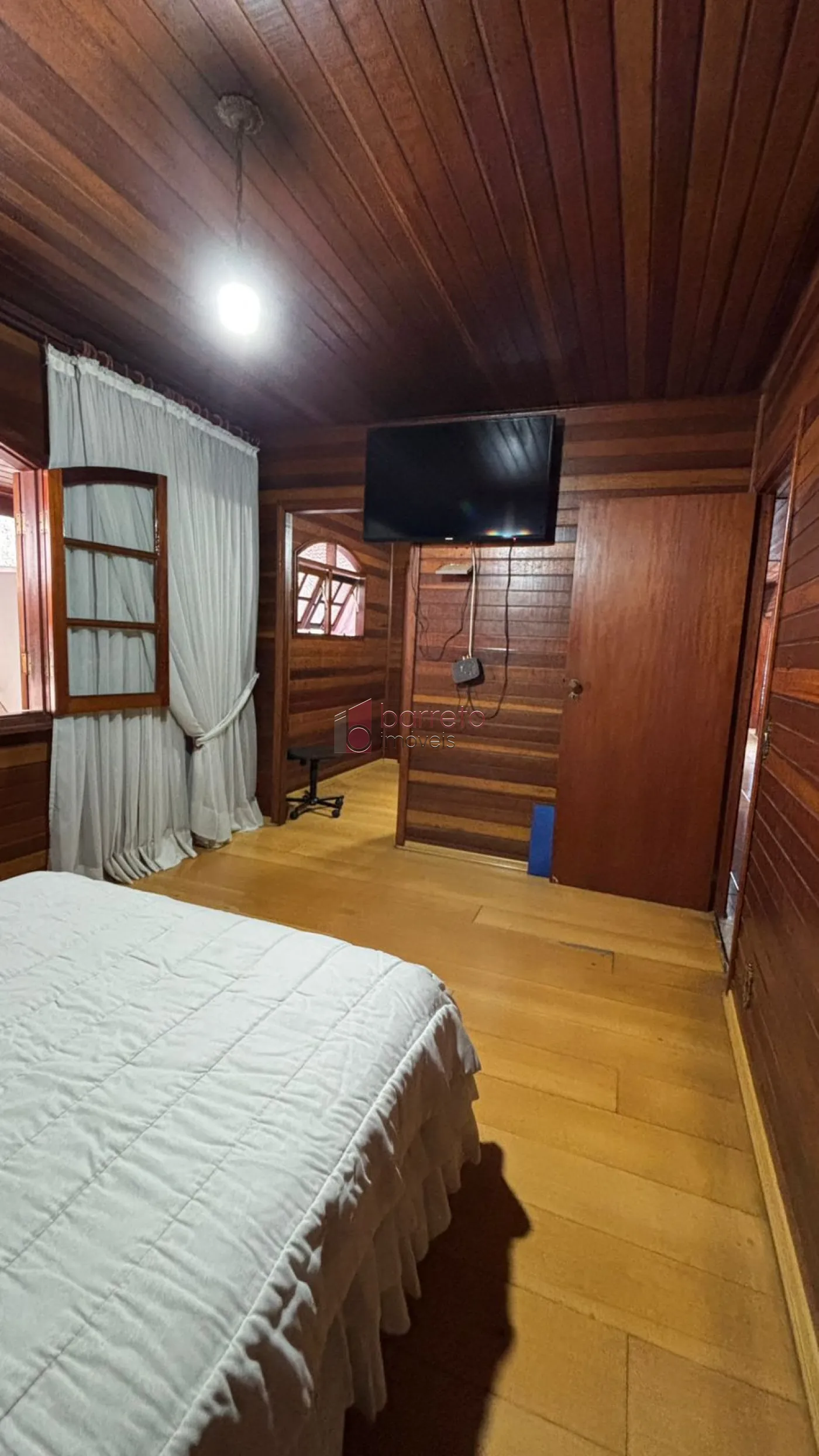 CASA À VENDA NO PARQUE SÃO LUIZ EM JUNDIAÍ/SP