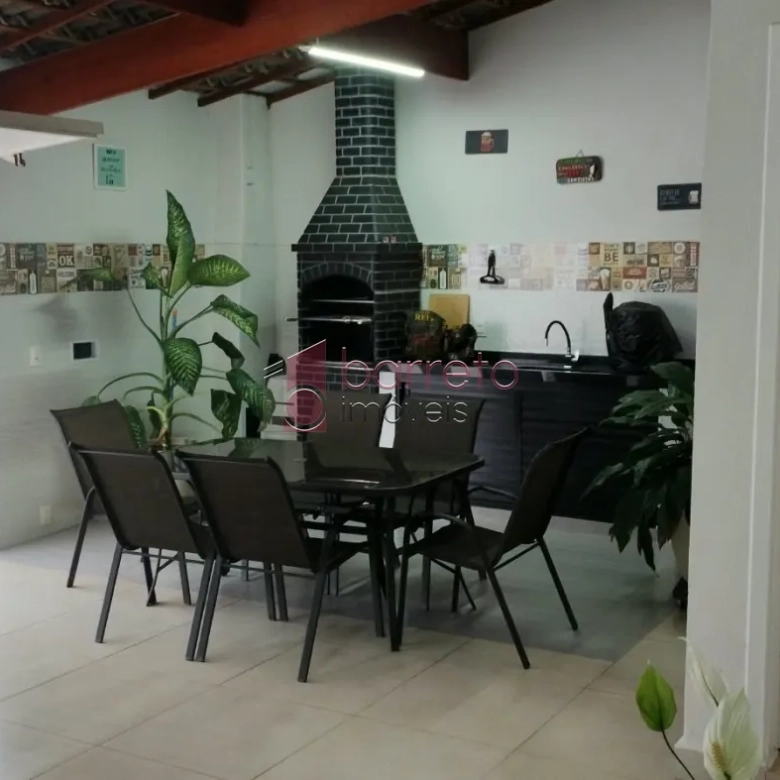 CASA À VENDA NO BAIRRO RESIDENCIAL SANTA GIOVANA – JUNDIAÍ – SP